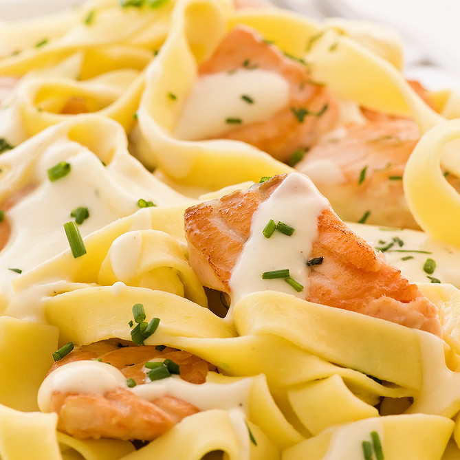 Tagliatelles au saumon et au Boursin