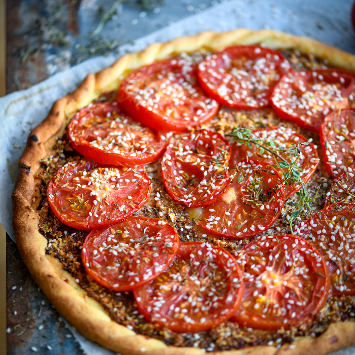 Tarte aux tomates et moutarde ancienne