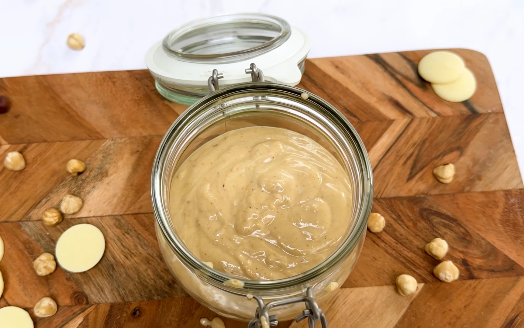 Pâte à tartiner façon Kinder Bueno maison